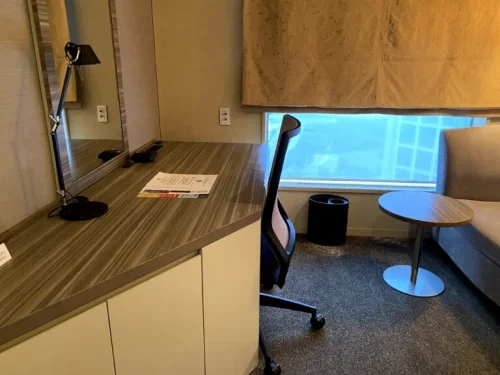 ザ ロイヤルパークホテル アイコニック 東京汐留 スタンダードキング 部屋の写真2