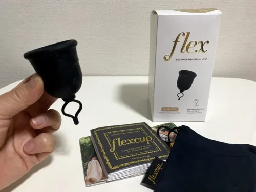 購入した月経カップ