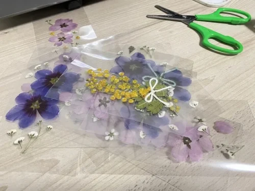 ラミネート　しおりの作り方