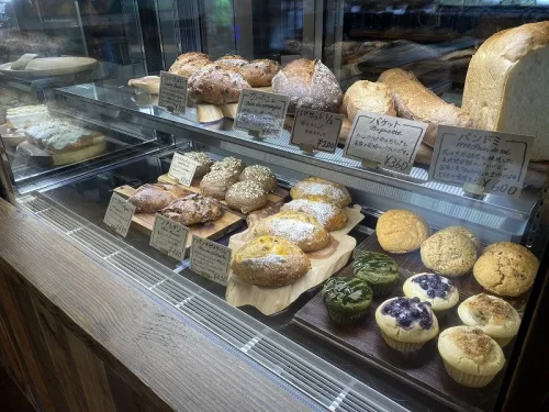 1110 CAFE BAKERY パン