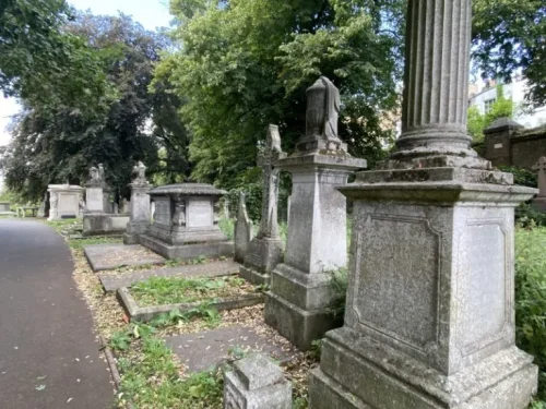 ロンドン 公園 ブロンプトン墓地2