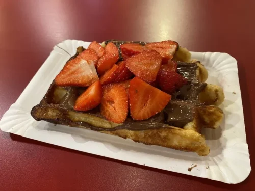 チョコ イチゴのワッフル ブリュッセル