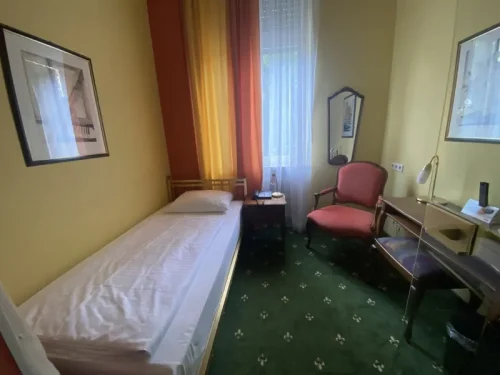 フランクフルトのホテル「Hotel Palmenhof」