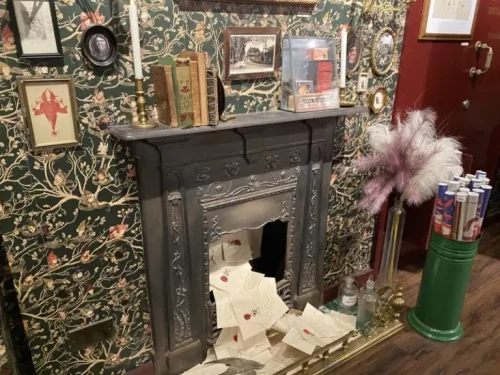 House of MinaLima2