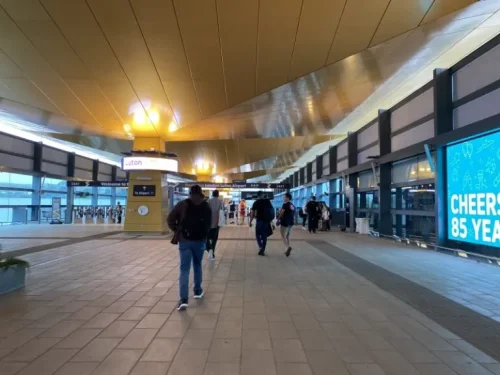 Luton airport park way
