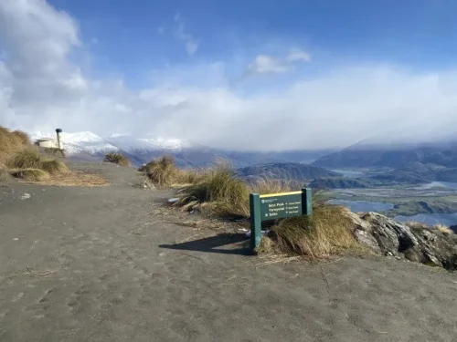 ワナカ トレッキング ロイズピーク 登山 ハイキング トレッキング